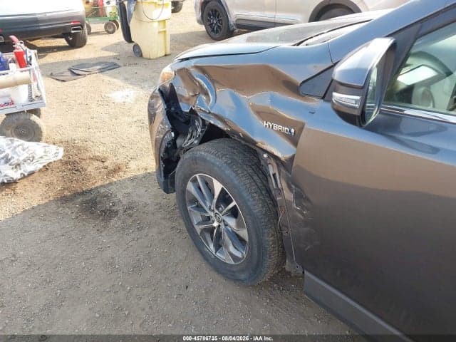 2017 TOYOTA RAV4 HYBRID XLE 19