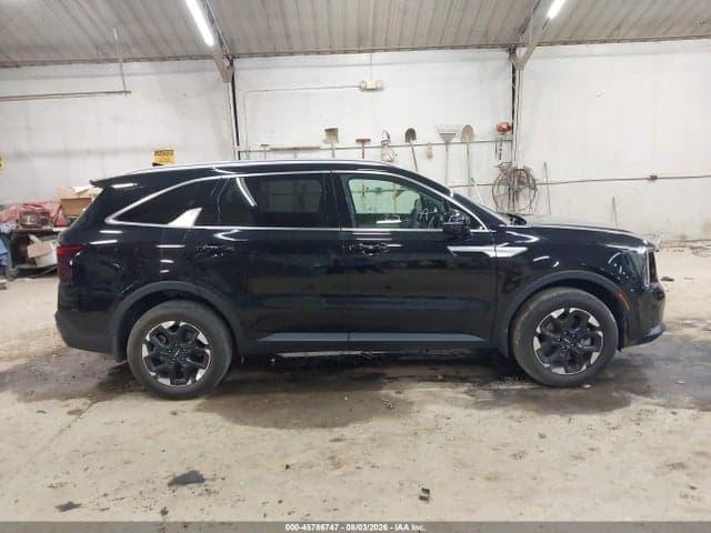 2025 KIA SORENTO S 13