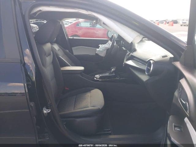 2025 CHEVROLET TRAX FWD LT 3