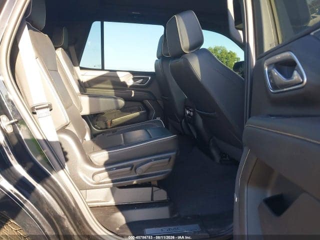 2024 GMC YUKON 4WD SLT 8
