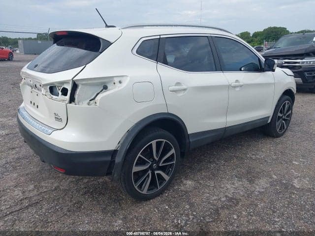 2018 NISSAN ROGUE SPORT SL 4