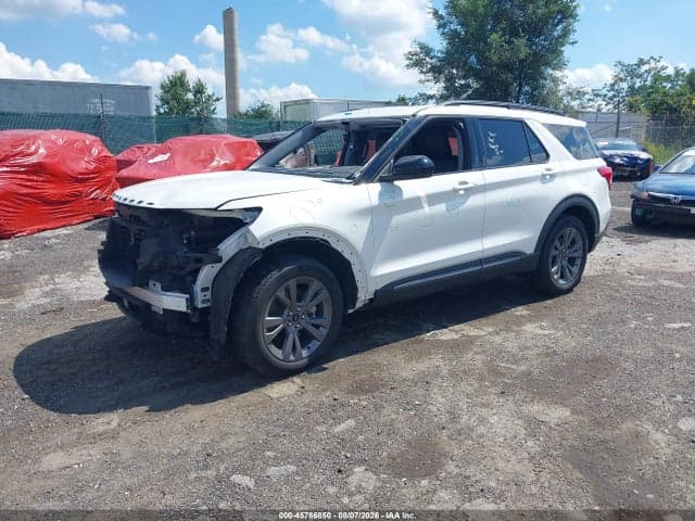 2022 FORD EXPLORER XLT 2