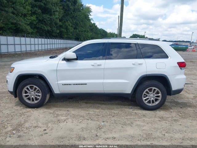 2020 JEEP GRAND CHEROKEE LAREDO E 4X4 15