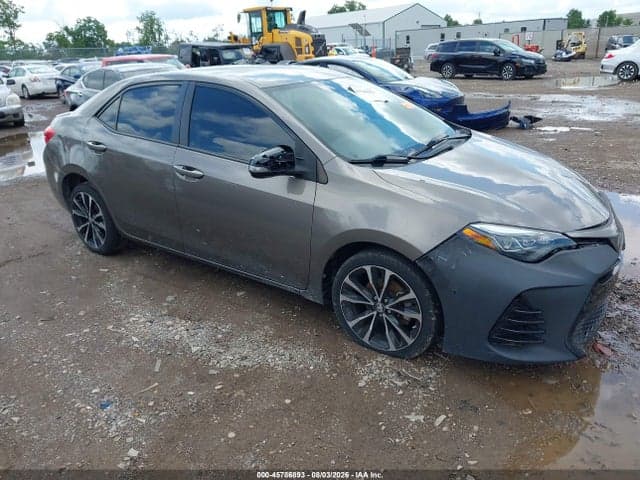 2018 TOYOTA COROLLA SE - 1