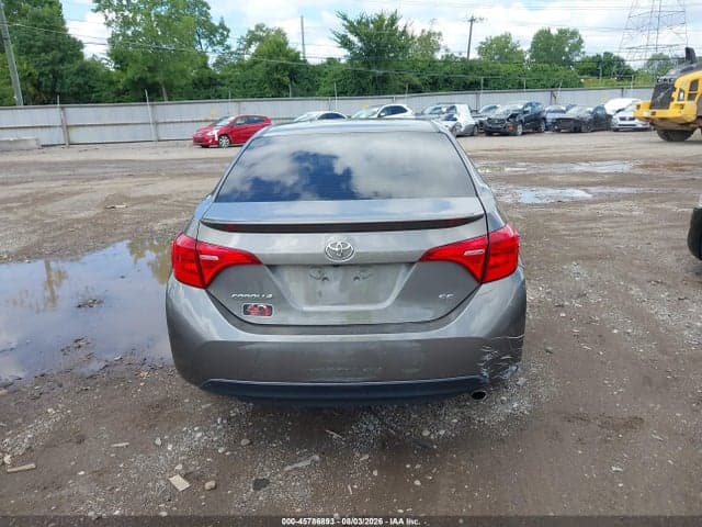 2018 TOYOTA COROLLA SE 16