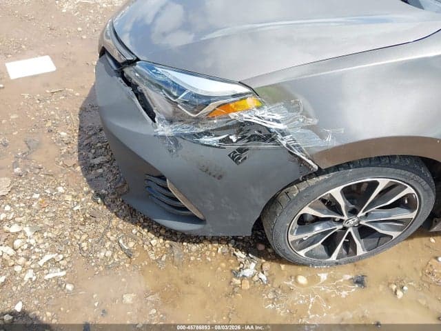 2018 TOYOTA COROLLA SE 17