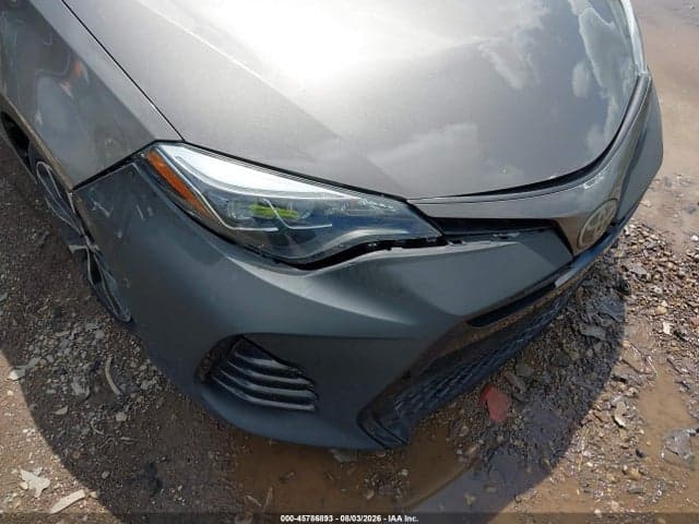 2018 TOYOTA COROLLA SE 18