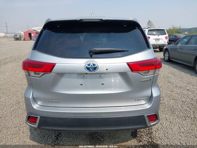 2018 TOYOTA HIGHLANDER HYBRID LIMITED 16
