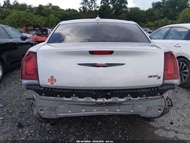 2021 CHRYSLER 300 300S 17