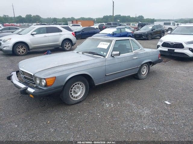 1983 MERCEDES-BENZ 380 SL 2