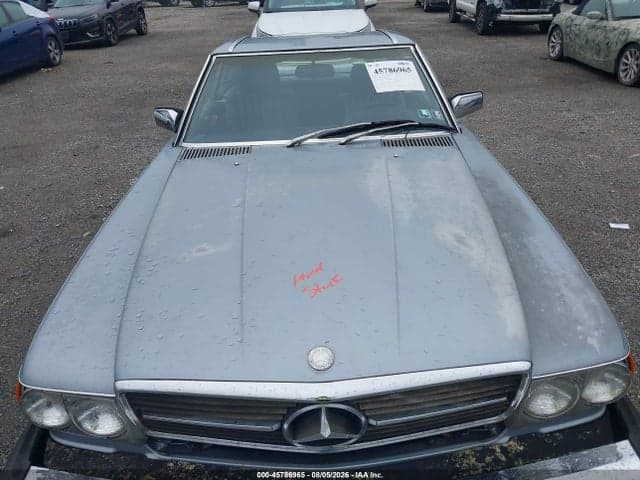 1983 MERCEDES-BENZ 380 SL 10