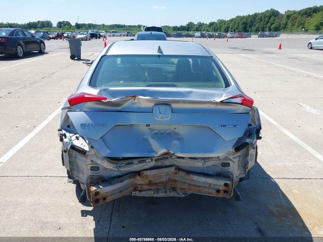 2018 HONDA CIVIC TOURING 17