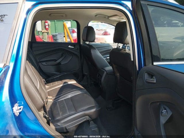 2017 FORD ESCAPE TITANIUM 8