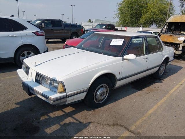 1986 OLDSMOBILE DELTA 88 ROYALE BROUGHAM 2