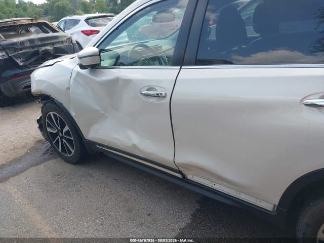 2018 NISSAN ROGUE SL 16