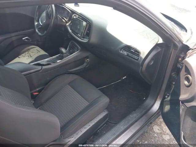 2017 DODGE CHALLENGER R/T 5