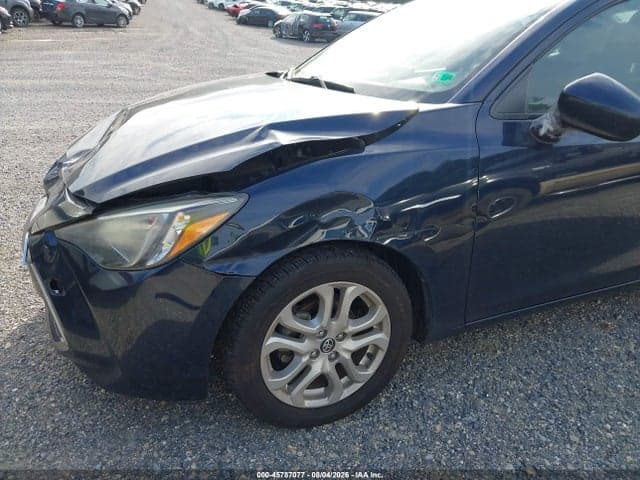 2017 TOYOTA YARIS IA 21