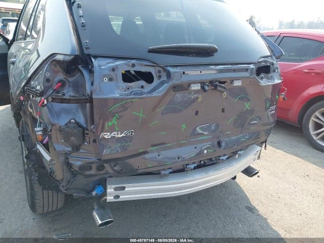 2025 TOYOTA RAV4 HYBRID XLE PREMIUM 6
