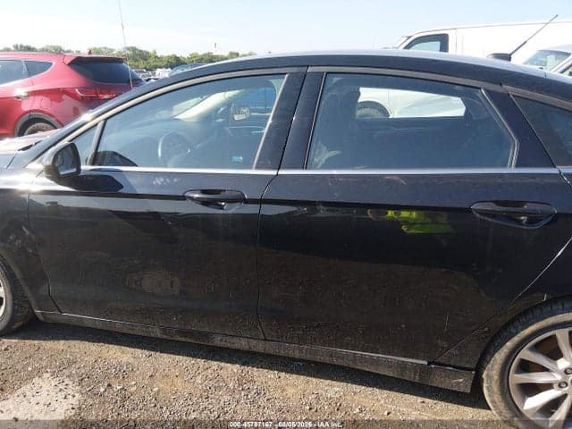2017 FORD FUSION SE 14
