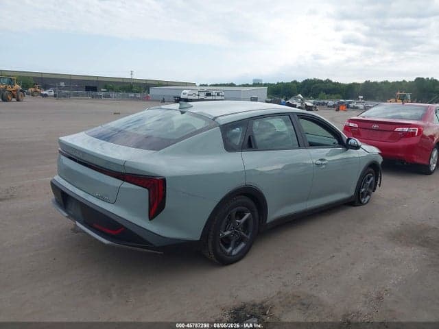 2025 KIA K4 LXS 4