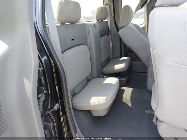 2019 NISSAN FRONTIER S 8