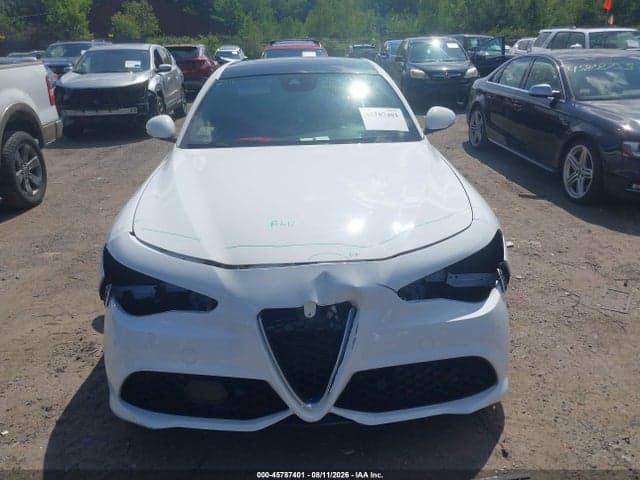 2020 ALFA ROMEO GIULIA TI SPORT AWD 13