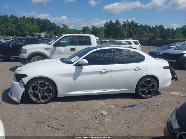 2020 ALFA ROMEO GIULIA TI SPORT AWD 15