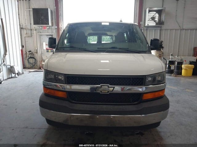 2017 CHEVROLET EXPRESS 3500 LT 17