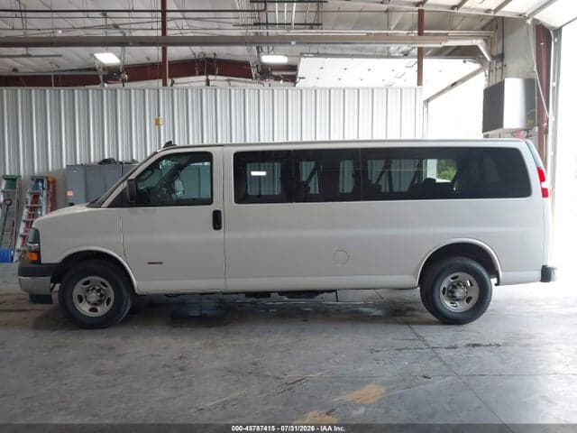 2017 CHEVROLET EXPRESS 3500 LT 19