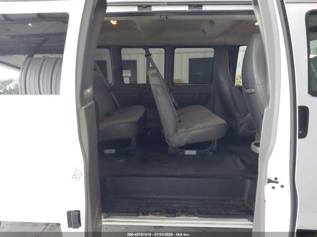 2017 CHEVROLET EXPRESS 3500 LT 8