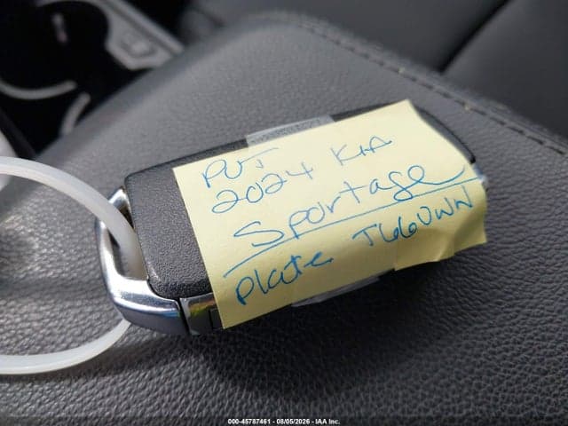 2024 KIA SPORTAGE EX 11