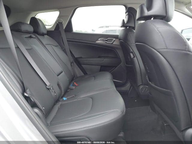 2024 KIA SPORTAGE EX 8