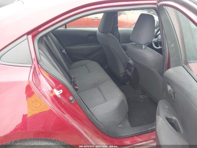 2025 TOYOTA COROLLA LE 8