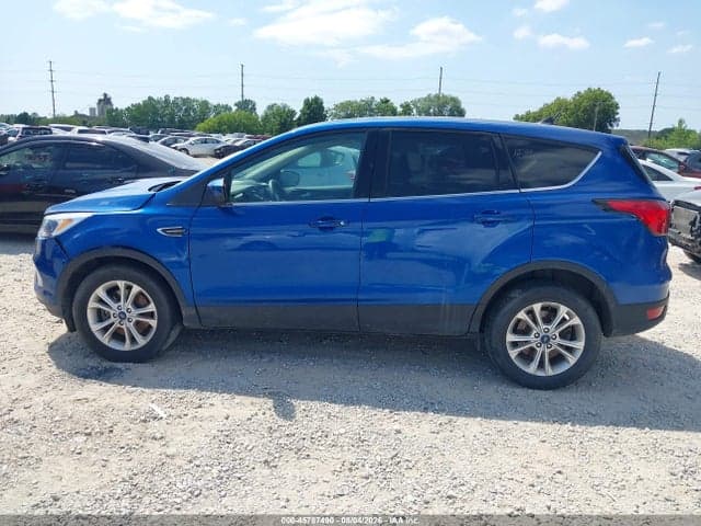2019 FORD ESCAPE SE 14