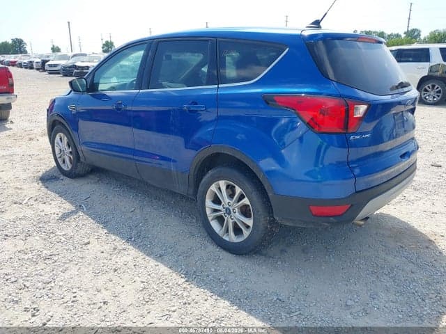 2019 FORD ESCAPE SE 3