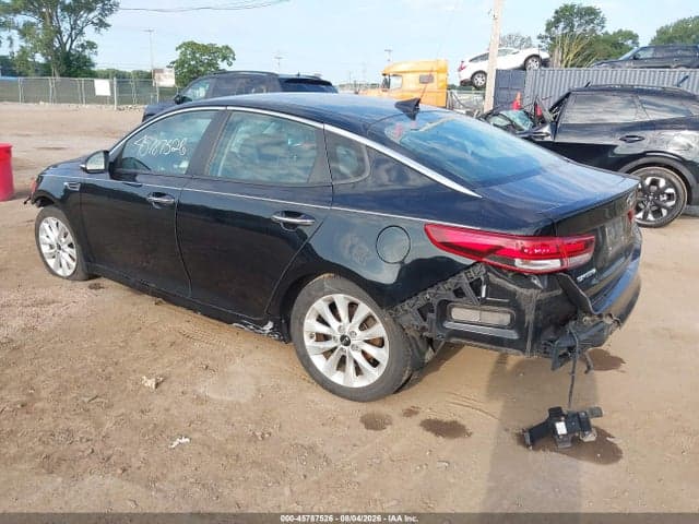 2018 KIA OPTIMA S 3