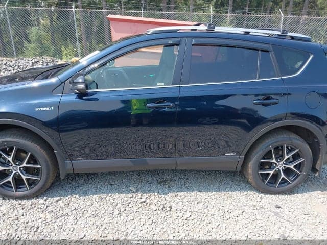 2018 TOYOTA RAV4 HYBRID SE 15