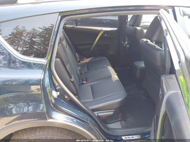 2018 TOYOTA RAV4 HYBRID SE 19