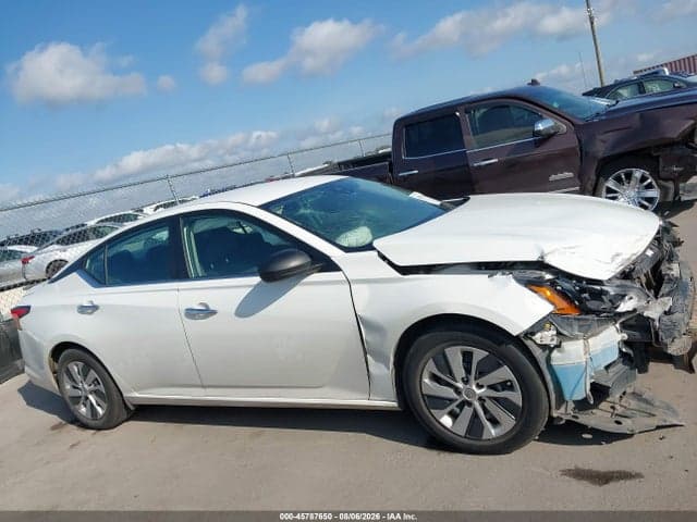 2024 NISSAN ALTIMA S FWD 14