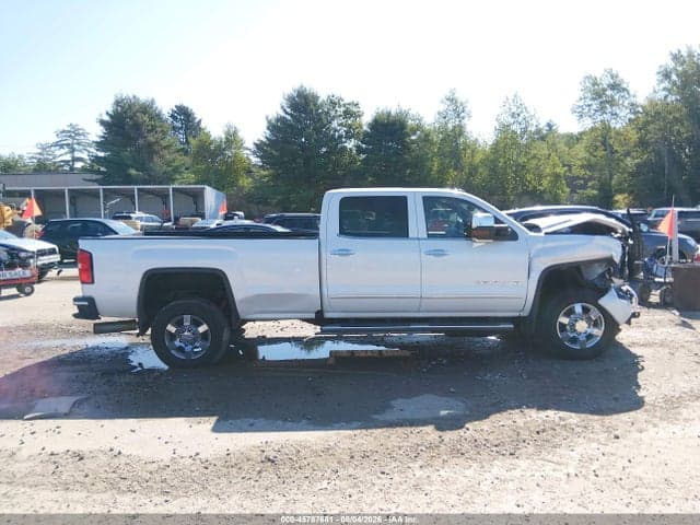 2018 GMC SIERRA 3500HD DENALI 13