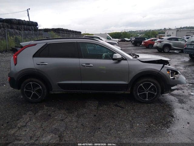 2025 KIA NIRO LX 13
