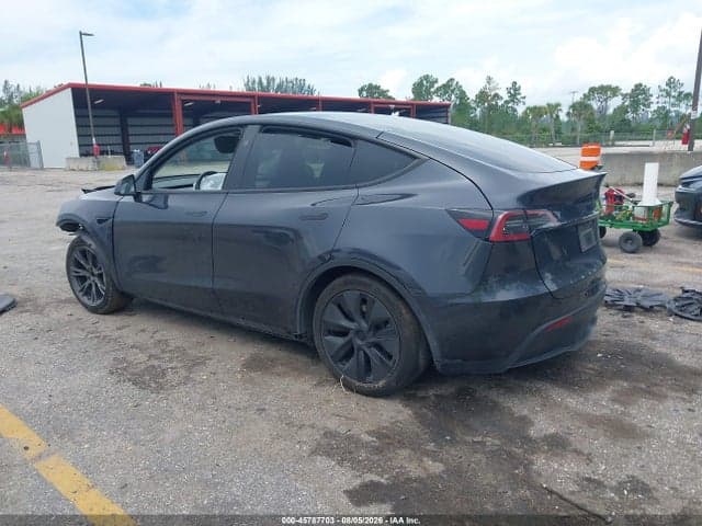 2025 TESLA MODEL Y LONG RANGE DUAL MOTOR REAR-WHEEL DRIVE 3
