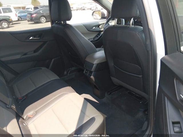 2025 CHEVROLET EQUINOX FWD LT 8