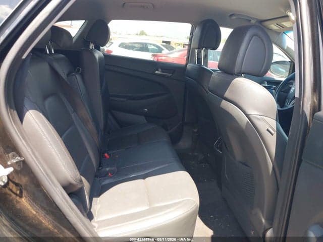 2018 HYUNDAI TUCSON SEL PLUS 8