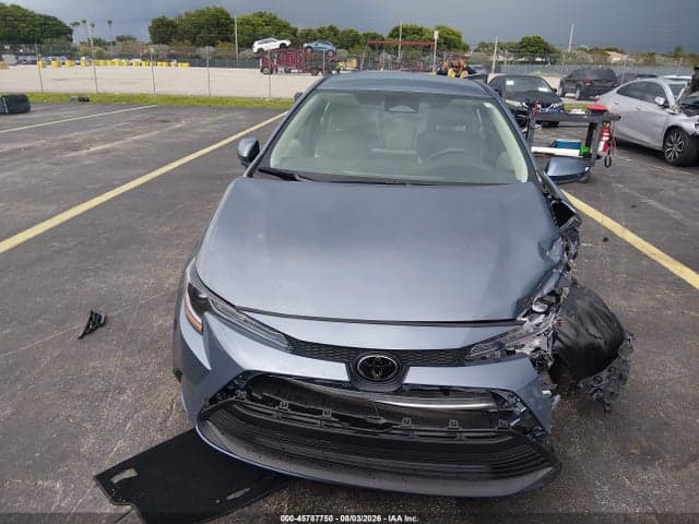 2025 TOYOTA COROLLA LE 12