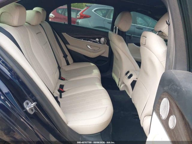 2019 MERCEDES-BENZ E 300 4MATIC 8
