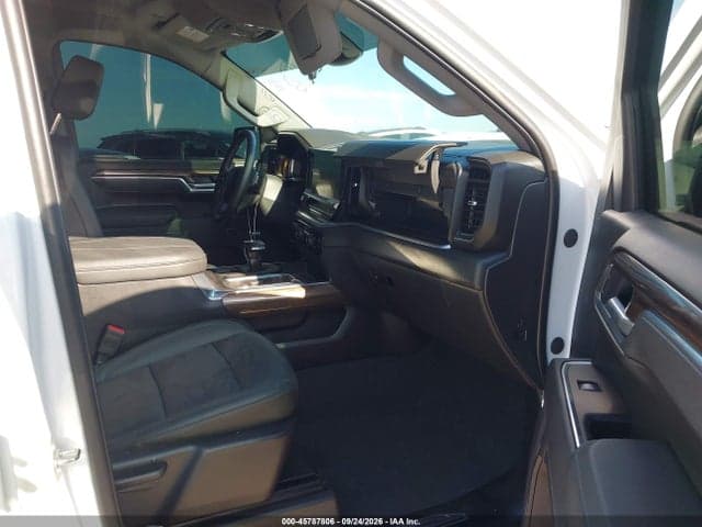 2026 CHEVROLET SILVERADO 1500 5