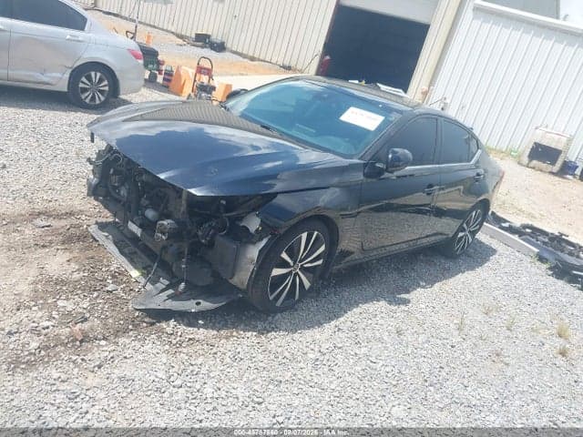 2020 NISSAN ALTIMA SR FWD 2