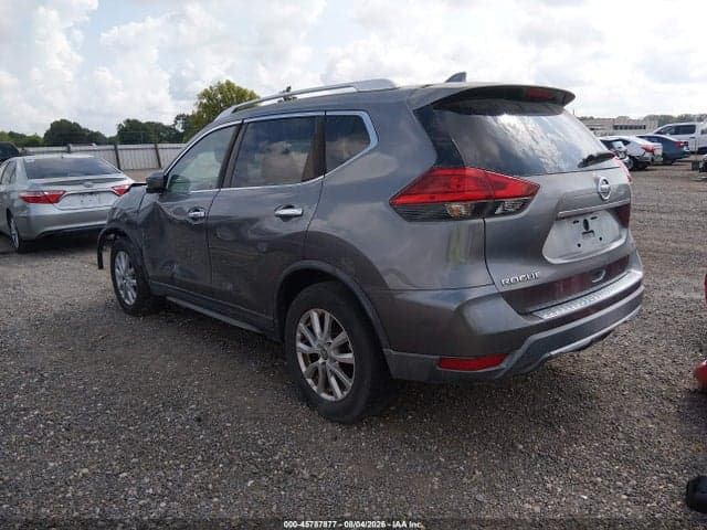 2017 NISSAN ROGUE SV 3