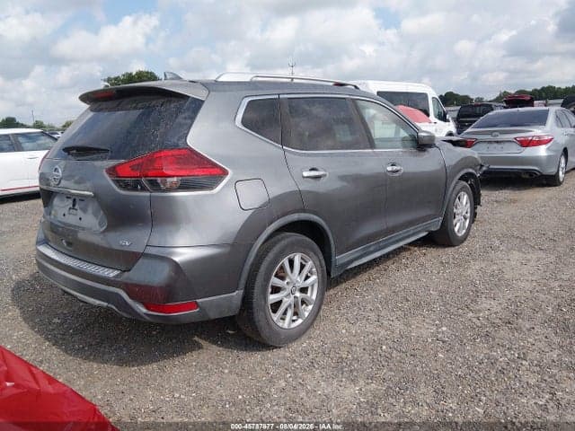 2017 NISSAN ROGUE SV 4